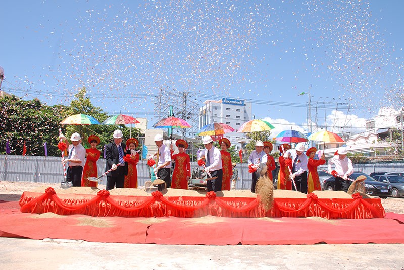 2/7/2014 – Commencement Ceremony of Khanh Hoa Power Operating Centers